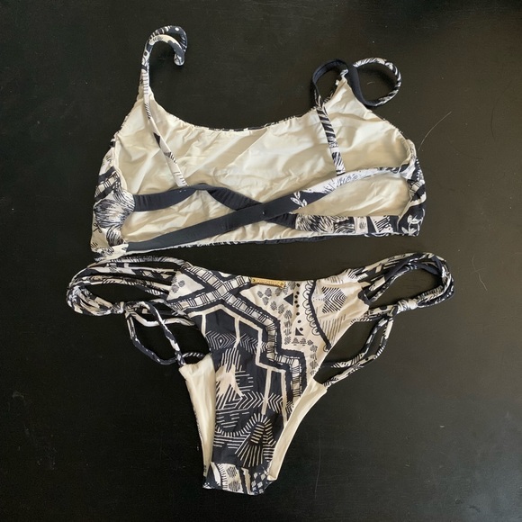 Barely worn San Lorenzo bikini - Picture 3 of 4